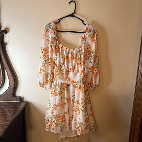 Orange and White Floral Scoop Neck Sundress - Picture 2 of 7